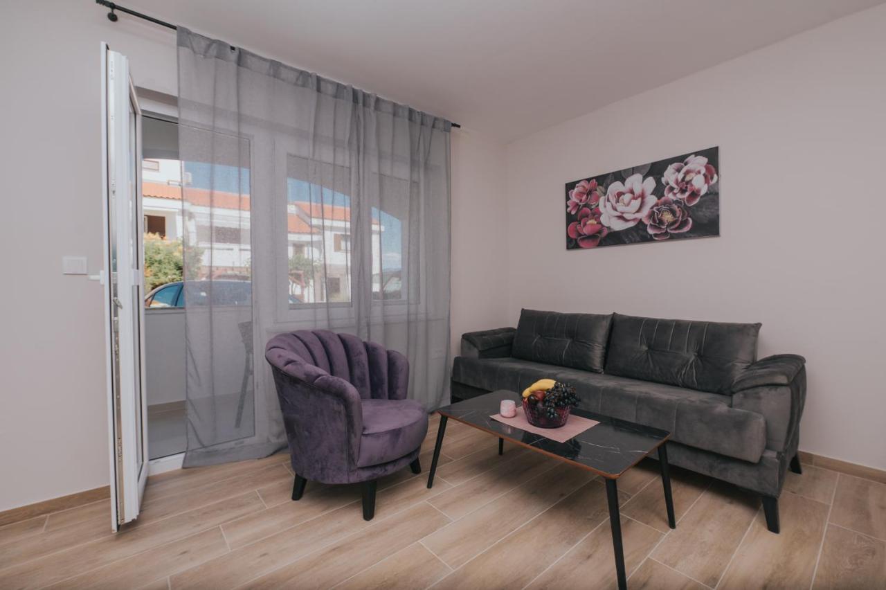 Apartments Virgine Maria I Baška Exterior foto